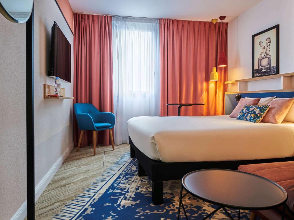 Отель Ibis Styles Paris Женвилье Экстерьер фото