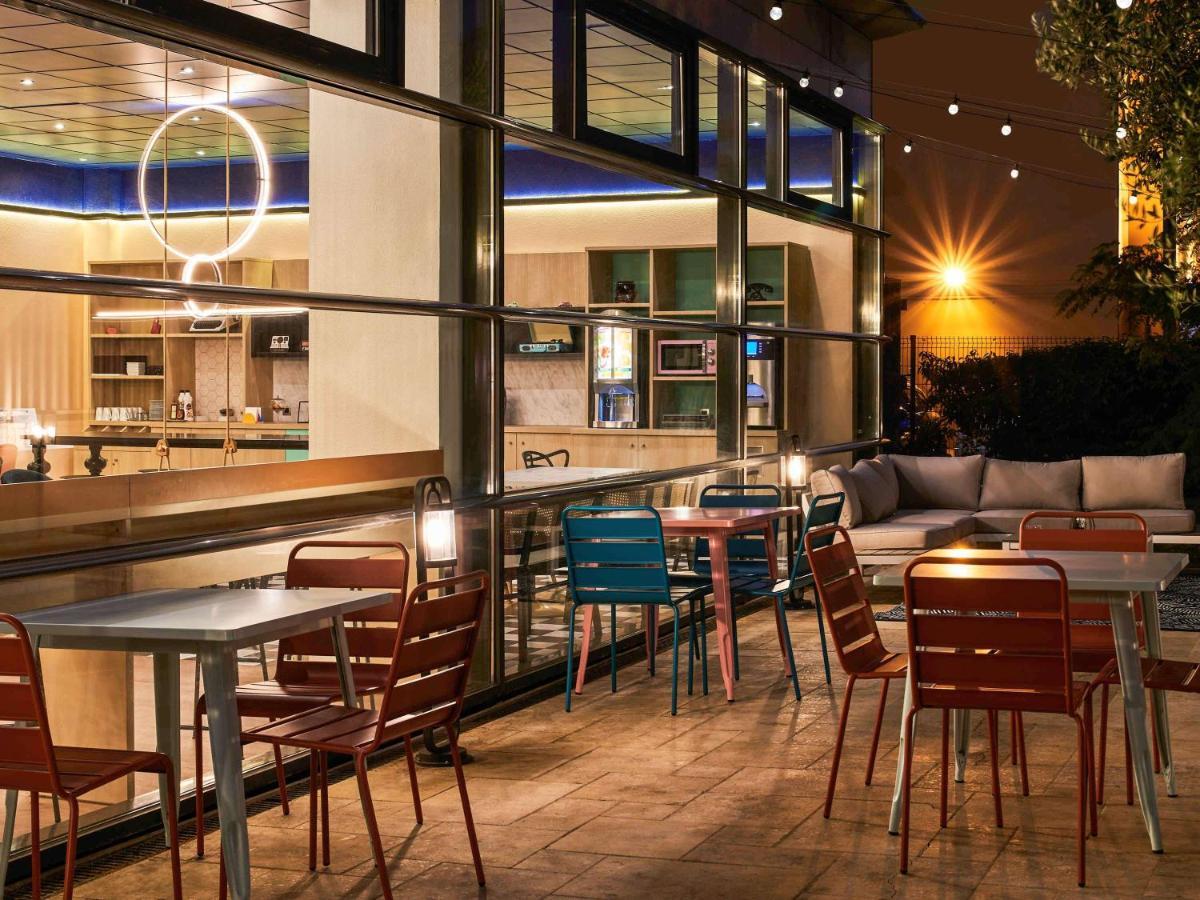 Отель Ibis Styles Paris Женвилье Экстерьер фото