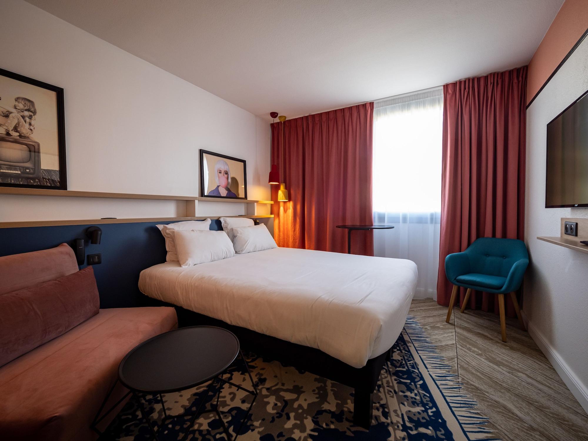 Отель Ibis Styles Paris Женвилье Экстерьер фото