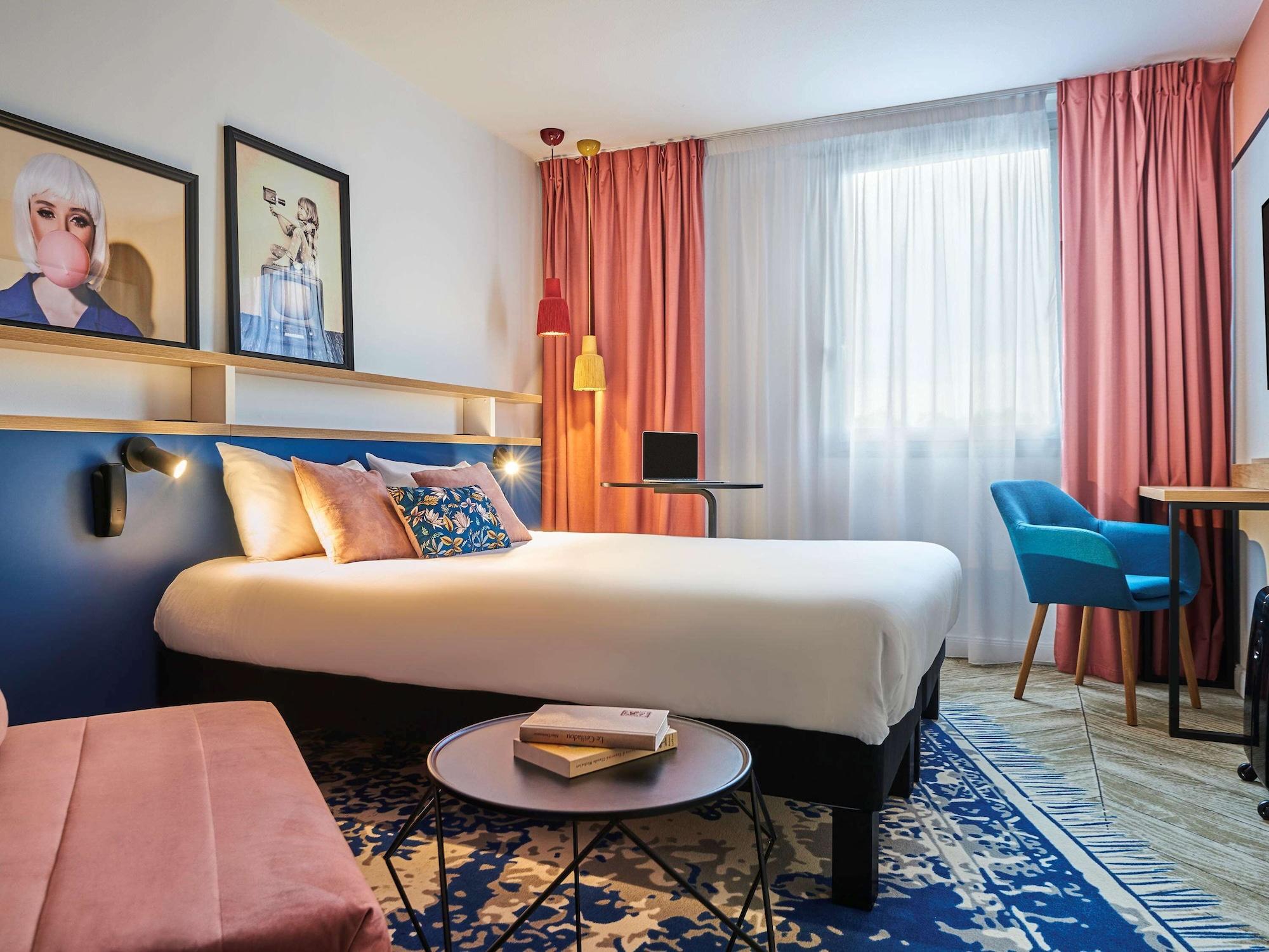 Отель Ibis Styles Paris Женвилье Экстерьер фото
