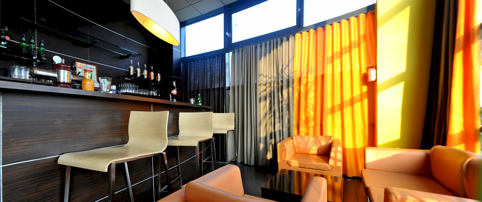 Отель Ibis Styles Paris Женвилье Экстерьер фото